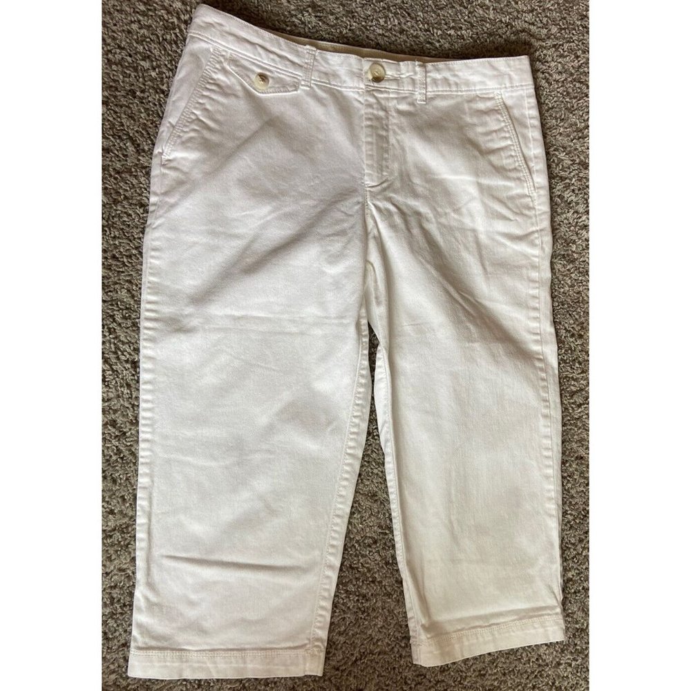Dockers Womens Size 8 White Capri  Shorts Summer Casual Beach Travel Golf